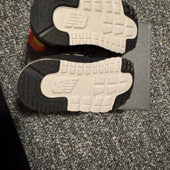 New Balance Kids Sneakers - Black, Blue, and Pink - Picture 6 of 9